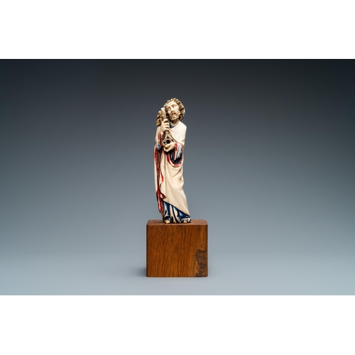 186 - A polychromed ivory figure of Saint Peter, 19th C.Lot subject to CITES-regulations. Available for sa... 