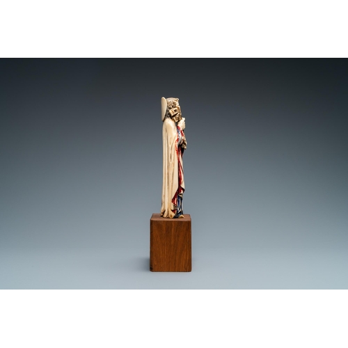 186 - A polychromed ivory figure of Saint Peter, 19th C.Lot subject to CITES-regulations. Available for sa... 