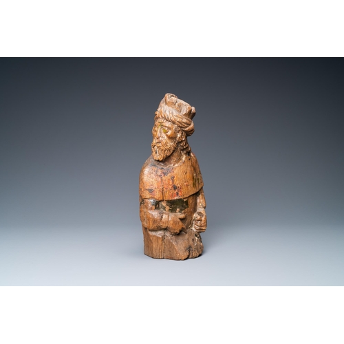 192 - An oak figure of a prophet with traces of polychromy, 16th C.H.: 31 cm  Provenance: - The Davioud-La... 