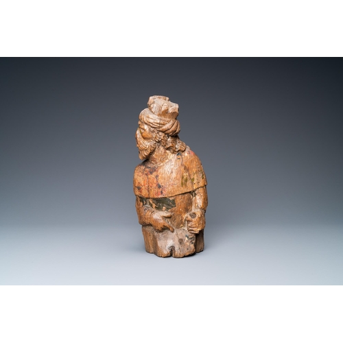 192 - An oak figure of a prophet with traces of polychromy, 16th C.H.: 31 cm  Provenance: - The Davioud-La... 