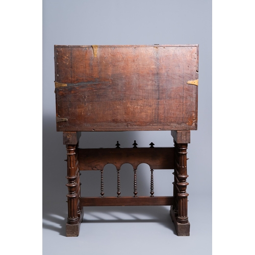 3 - A Spanish bronze-mounted oak 'bargueño' or cabinet on stand, 16th C.Dim.: 147 x 106 x 42,5 cm  Prove... 