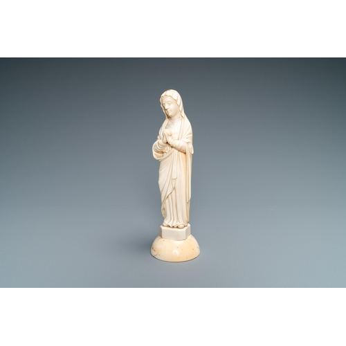 62 - An ivory figure of a Madonna, probably Dieppe, France, 19th C.Lot subject to CITES-regulations. Avai... 