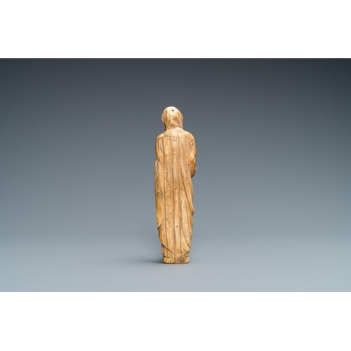 67 - An ivory figure of a Madonna, 2nd half 16th C.Lot subject to CITES-regulations. Available for sale i... 