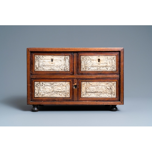 8 - A small mahogany veneer cabinet with engraved bone plaques, Italy, 17th C.Dim.: 44,5 x 30 x 27 cm  P... 