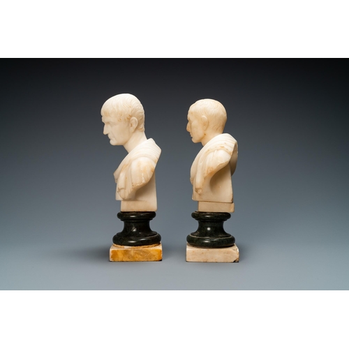 82 - A pair of Italian alabaster busts of the emperors Trajan and Julius Caesar, 19th C.H.: 30 cm (incl. ... 