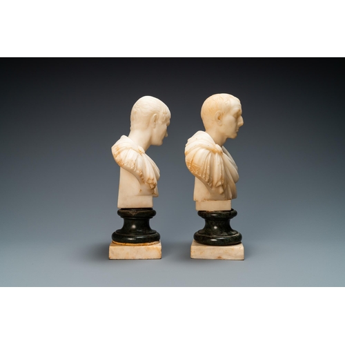 82 - A pair of Italian alabaster busts of the emperors Trajan and Julius Caesar, 19th C.H.: 30 cm (incl. ... 