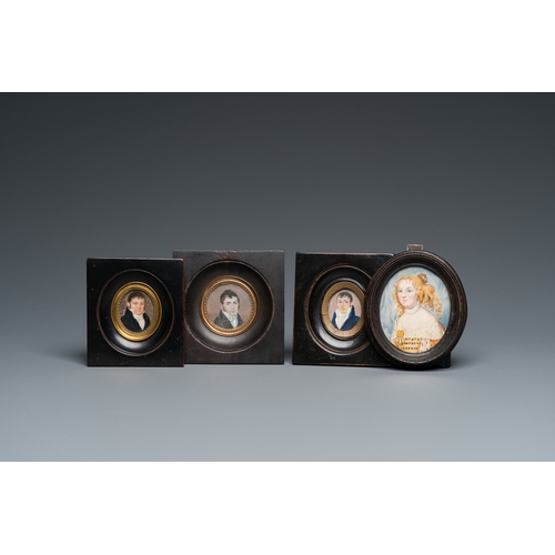 1219 - Four portrait miniatures, England and/or France, 18/19th C.Dim.: 10 x 8,5 cm (the oval frame)Dim.: 7... 