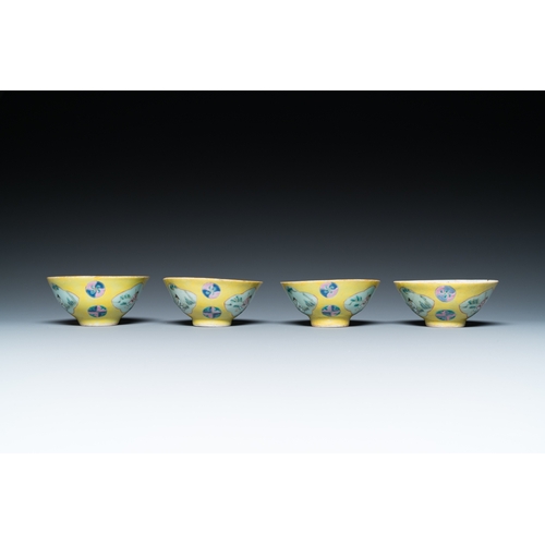 13 - Eleven Chinese famille rose bowls, 19/20th C.Dim.: 27 x 21,5 x 7 cm (the largest bowl)Dia.: 12 cm - ... 