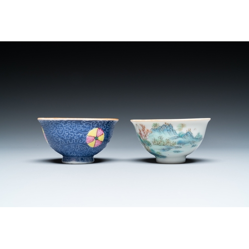 13 - Eleven Chinese famille rose bowls, 19/20th C.Dim.: 27 x 21,5 x 7 cm (the largest bowl)Dia.: 12 cm - ... 