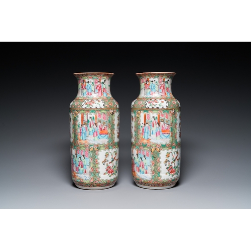 17 - A pair of Chinese Canton famille rose vases and a pair of blue and white covered jars, 19th C.H.: 37... 