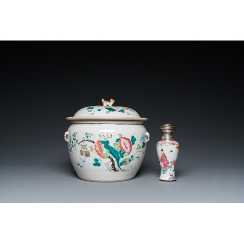 19 - A Chinese silver-mounted famille rose vase and a covered bowl, 19th C.Dia.: 22 cm - H.: 20,5 cm (the... 