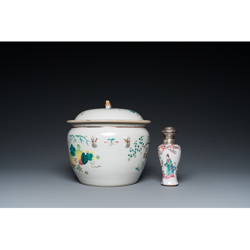 19 - A Chinese silver-mounted famille rose vase and a covered bowl, 19th C.Dia.: 22 cm - H.: 20,5 cm (the... 