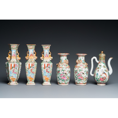 4 - A varied collection of Chinese Canton famille rose porcelain, 19th C.L.: 21 cm - H.: 15,5 cm (the tu... 