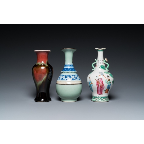 64 - A Chinese famille rose, a flambe-glazed and a blue and white celadon-ground vase, 19/20th C.H.: 23 c... 