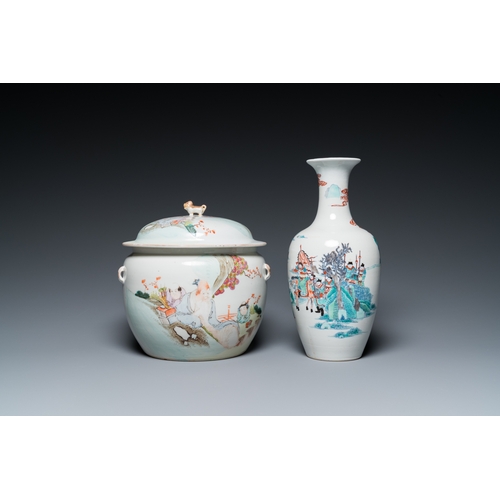 65 - A Chinese doucai vase and a qianjiang cai bowl and cover, 19/20th C.H.: 27,5 cm (the vase)H.: 22 cm ... 