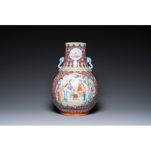 68 - A Chinese famille rose 'hu vase' and a pair of fish bowls, 20th C.H.: 49,5 cm (the vase)Dia.: 30 cm ... 