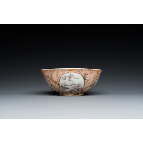 117 - A Chinese faux-bois bowl with grisaille medallions, Qianlong mark, RepublicDia.: 16,5 cm - H.: 6,5 c... 