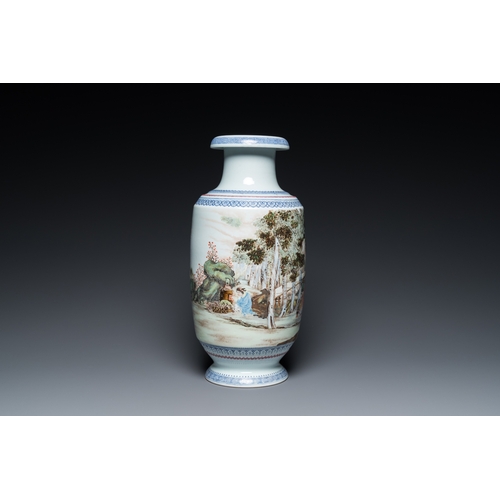 119 - A Chinese famille rose 'musicians' vase, Hongxian mark, RepublicH.: 38,5 cm