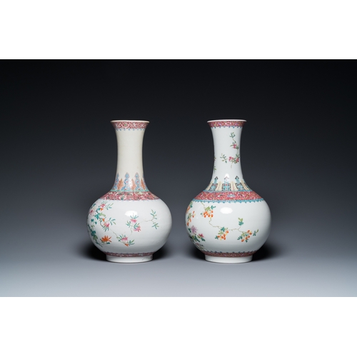 120 - Two Chinese famille rose bottle vases, Hongxian mark, RepublicH.: 40 cm
 
 