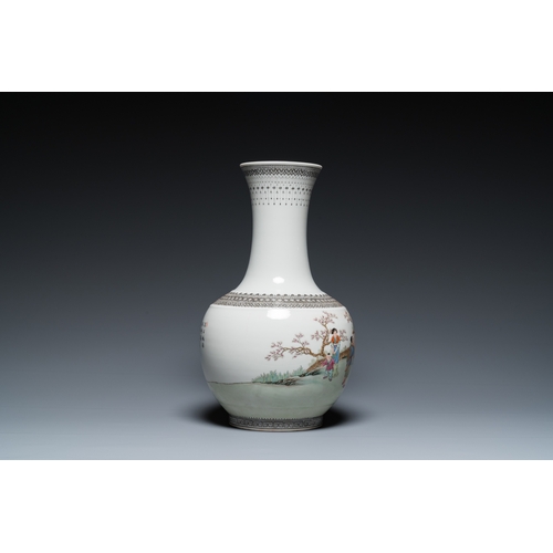 121 - A Chinese famille rose bottle vase, Qianlong mark, RepublicH.: 40 cm