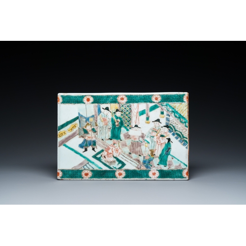 155 - A Chinese famille verte ânarrative subjectâ tile, 19th C.Dim.: 33 x 22 x 6 cm