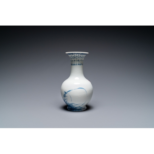 158 - A Chinese blue and white 'Wang Bu' vase, Yongzheng mark, 20th C.H.: 20 cm
 
 Condition: (UV-checked)... 