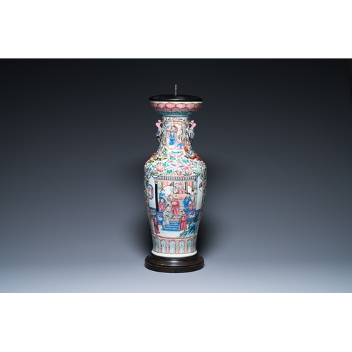 173 - A Chinese famille rose vase with phoenix-shaped handles, 19th C.H.: 74 cm (incl. stand and mount) H.... 