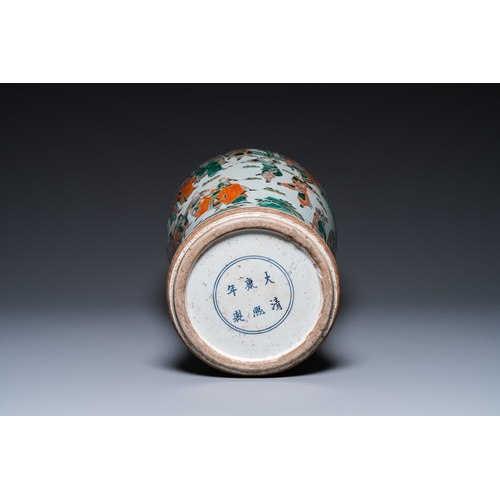 174 - A large Chinese famille verte vase with narrative design, Kangxi mark, 19th C.H.: 88,5 cm... 