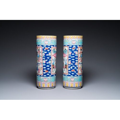 178 - A pair of Chinese famille rose cylindrical vases, 19th C.H.: 44 cm