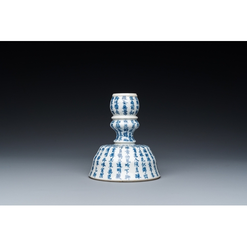 182 - A Chinese blue and white inscribed candlestick, Jin Yu Zhu Ji éçç è¨ mark, 19th C.H.: 12 cm... 