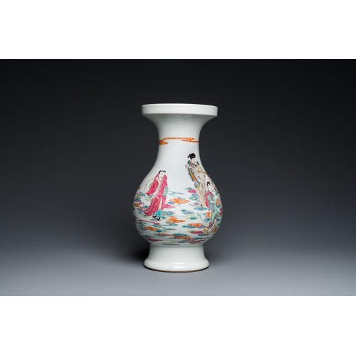 197 - A Chinese famille rose Yongzheng-style vase, 20th C.H.: 45 cm