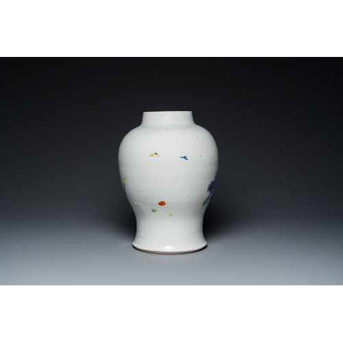 216 - A Chinese famille rose 'Sanxing' vase, YongzhengH.: 35,5 cm