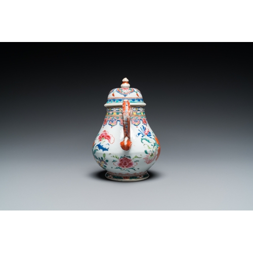 218 - A Chinese famille rose teapot with dragon spout, Yongzheng/QianlongH.: 16 cm - L.: 17 cm... 