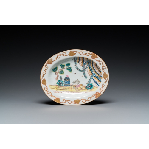 222 - A Chinese famille rose 'Valentine's dove' tureen and cover on stand, QianlongDim.: 23 x 18,5 cm (the... 