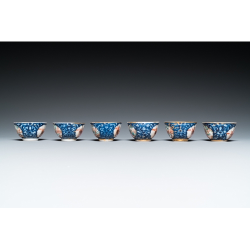 227 - A Chinese famille rose 18-piece 'mandarin subject' tea service, QianlongL.: 20 cm - H.: 14,5 cm (the... 