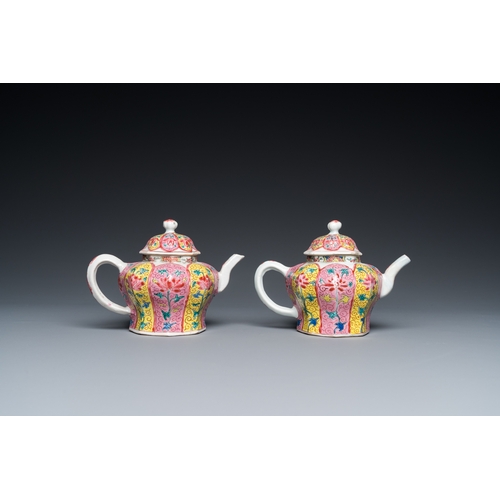 230 - A pair of Chinese octagonal famille rose teapots on stands, YongzhengL.: 14,5 cm (the stands)L.: 15 ... 