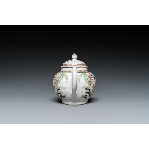 244 - A fine Chinese famille rose teapot and cover, YongzhengL.: 16,5 cm - H.: 11,5 cm