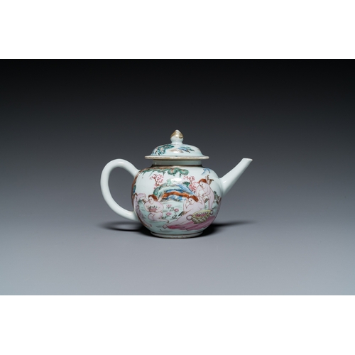 247 - A Chinese famille rose 'Four elements' teapot and cover, QianlongL.: 17 cm - H.: 11,5 cm
 
 Represen... 