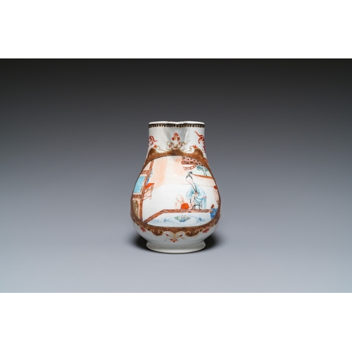 260 - A fine Chinese famille rose jug with a lady with child, Yongzheng/QianlongH.: 16,5 cm - L.: 16,5 cm... 