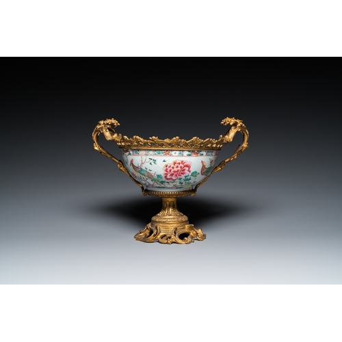 266 - A Chinese gilt bronze-mounted famille rose bowl, YongzhengL.: 36 cm - H.: 27,5 cm (the total size)... 