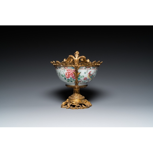 266 - A Chinese gilt bronze-mounted famille rose bowl, YongzhengL.: 36 cm - H.: 27,5 cm (the total size)... 