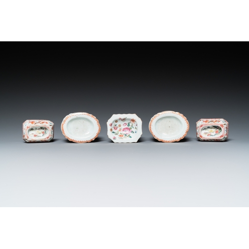 273 - Five Chinese famille rose salts, QianlongDim.: 10 x 7,5 x 3,5 cm (the oval salts)Dim.: 7,5 x 5,5 x 2... 