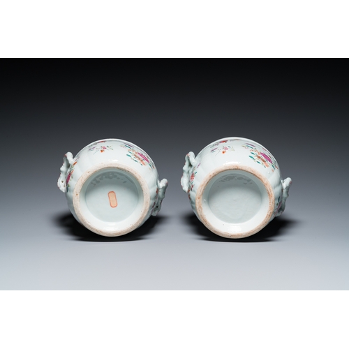 286 - A pair of Chinese famille rose wine coolers, QianlongL.: 25 cm - H.: 21 cm