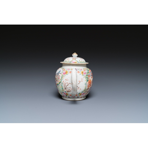 295 - A fine Chinese famille rose 'mandarin subject' teapot and cover, QianlongL.: 19 cm - H.: 13 cm... 