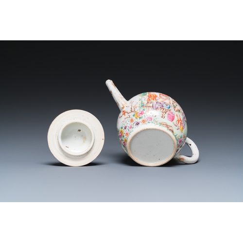 295 - A fine Chinese famille rose 'mandarin subject' teapot and cover, QianlongL.: 19 cm - H.: 13 cm... 