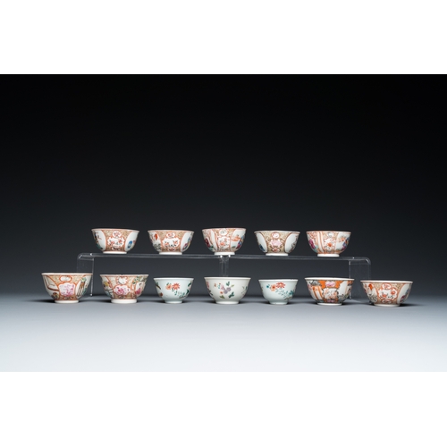 300 - 19 Chinese famille rose cups and 15 saucers, QianlongDia.: 13,5 cm (the largest saucer)L.: 9,5 cm - ... 