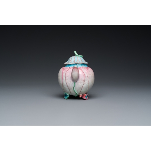 314 - A Chinese famille rose 'lotus' teapot and cover, YongzhengL.: 15 cm - H.: 13 cm
 
 Condition: (UV-ch... 