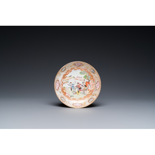 317 - A Chinese famille rose covered bowl, a saucer and two cups with a hunting scene, QianlongDia.: 15 cm... 