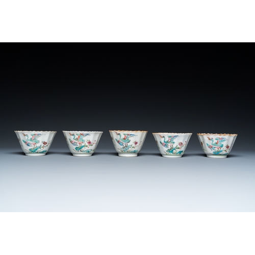 319 - Five Chinese famille rose cups and saucers with a heron eating a fish, QianlongDia.: 12 cm (the sauc... 