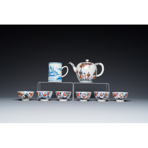 365 - Six Chinese famille rose cups and saucers, an Imari-style teapot and a blue and white mug, Kangxi/Qi... 